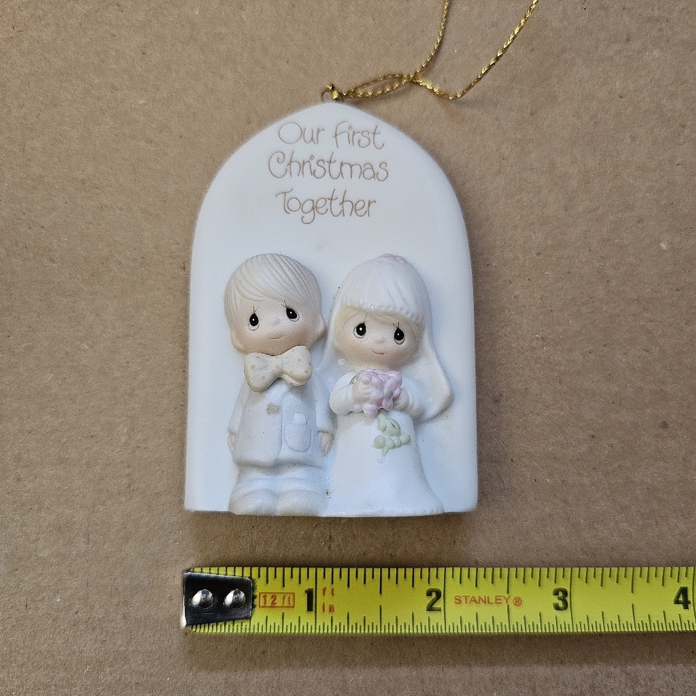 Precious Moments™ 1982 "Our First Christmas Together" Ornament #E-2385 - Picture 12 of 12